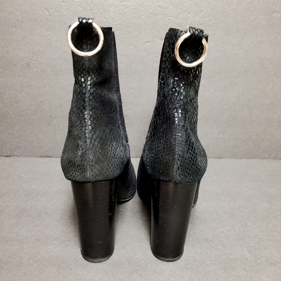 PAIGE Kingston Pull-on Boots - Picture 8 of 11